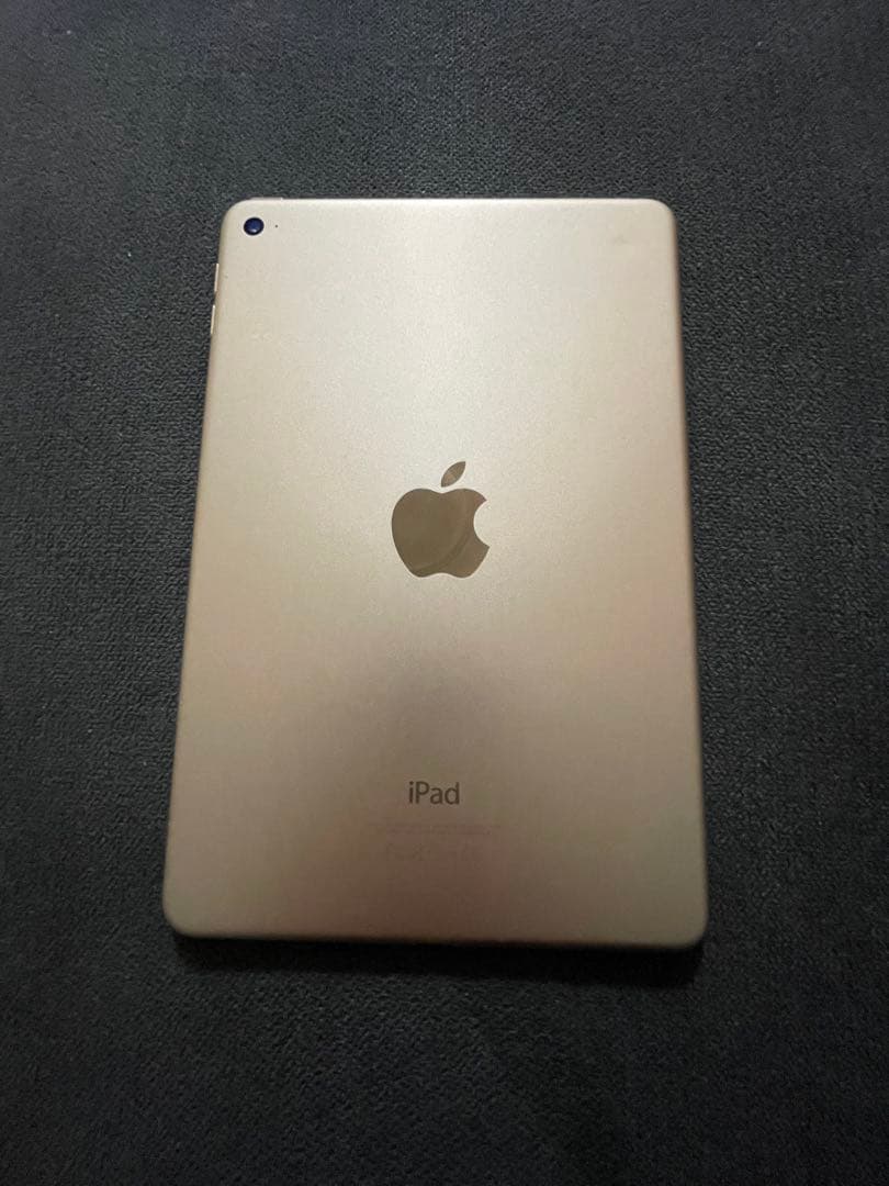 ひ*げ様 ipad mini4 128GB WIFIモデル　美品　完動品
