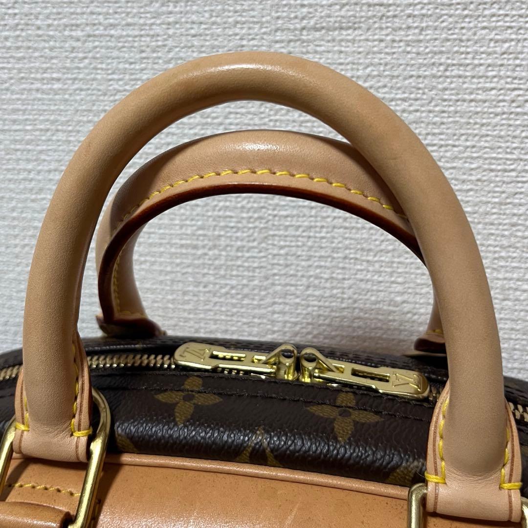 ルイヴィトン　モノグラム　ドーヴィル　ボストンバッグ　ハンドバッグ　バッグ