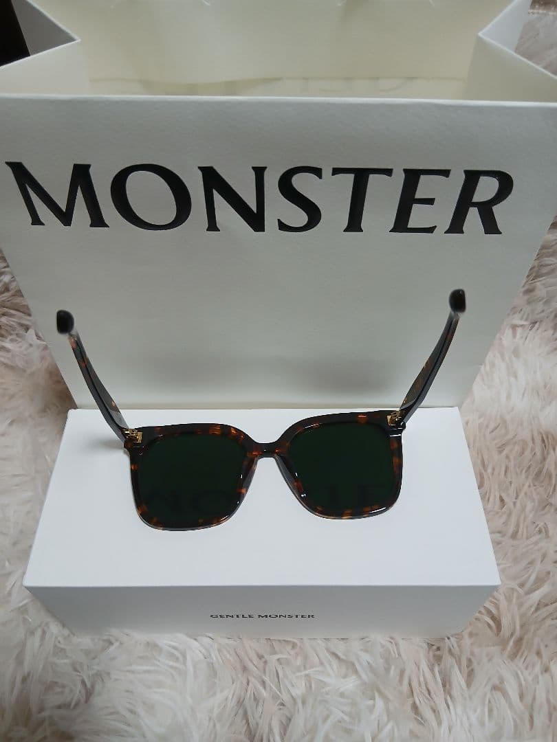 Gentle Monster New Her T1 ジェントルモンスター