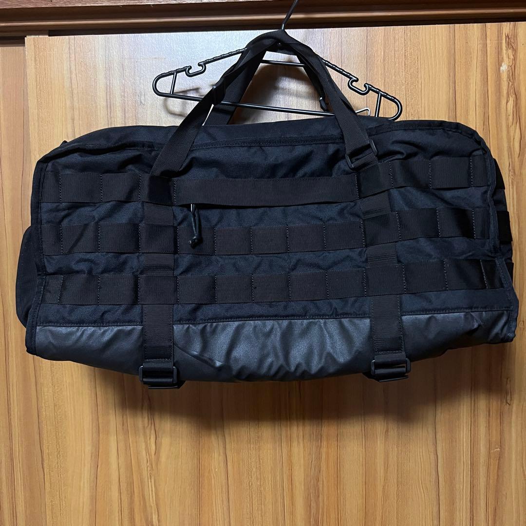 送料込み！NIKE ダッフルバッグ
