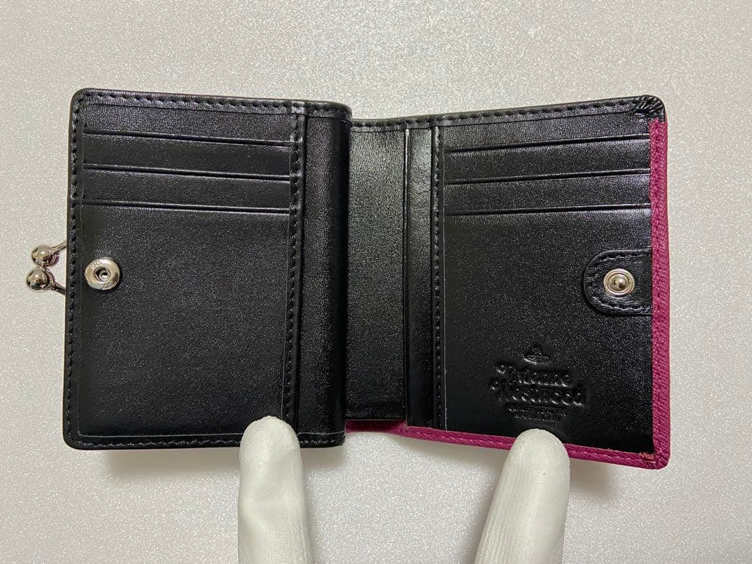 【新品未使用】Vivienne Westwood 二つ折り財布　エンジ