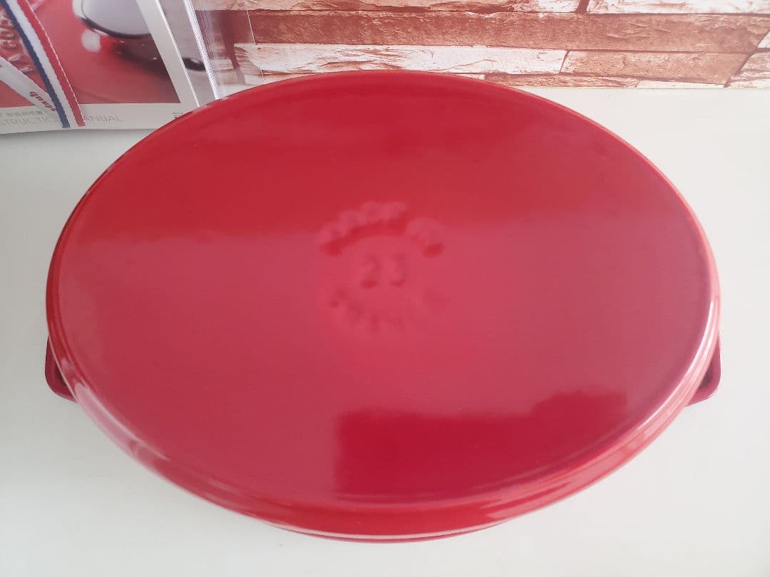 【美品/】staub ピコ・ココット オーバル 　23㎝　ストウブ