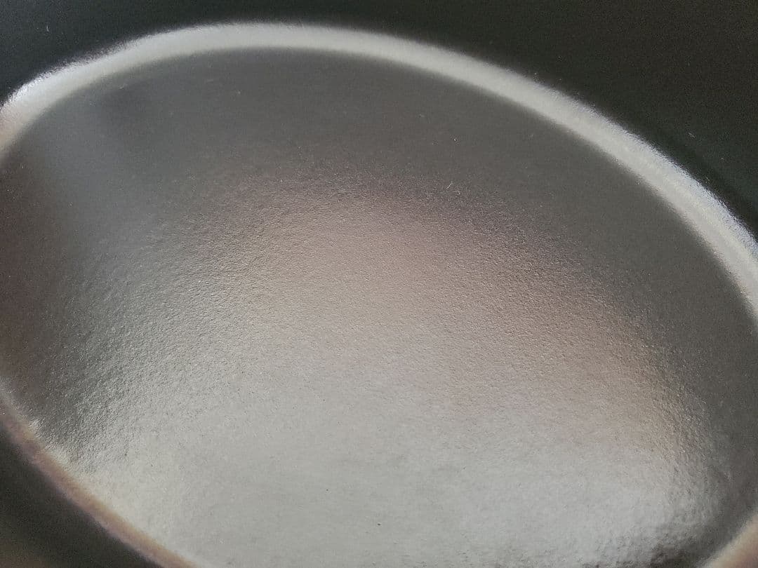 【美品/】staub ピコ・ココット オーバル 　23㎝　ストウブ