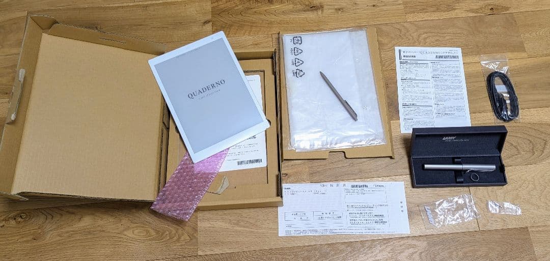 富士通クアデルノ QUADERNO A5 (Gen. 2) ラミーペン付き！