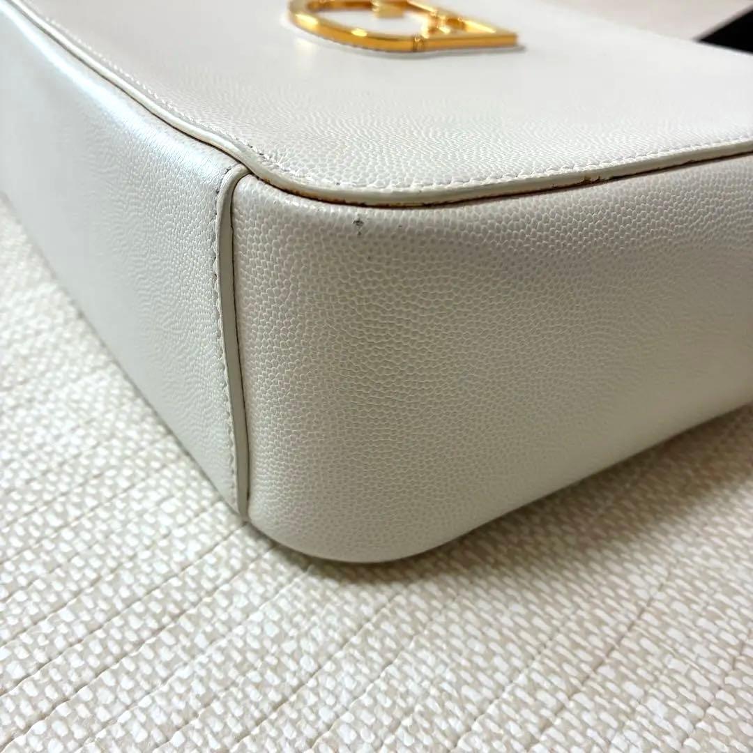 美品✨FURLA BRAVAブラーヴァ　ショルダーバッグ　アイボリー