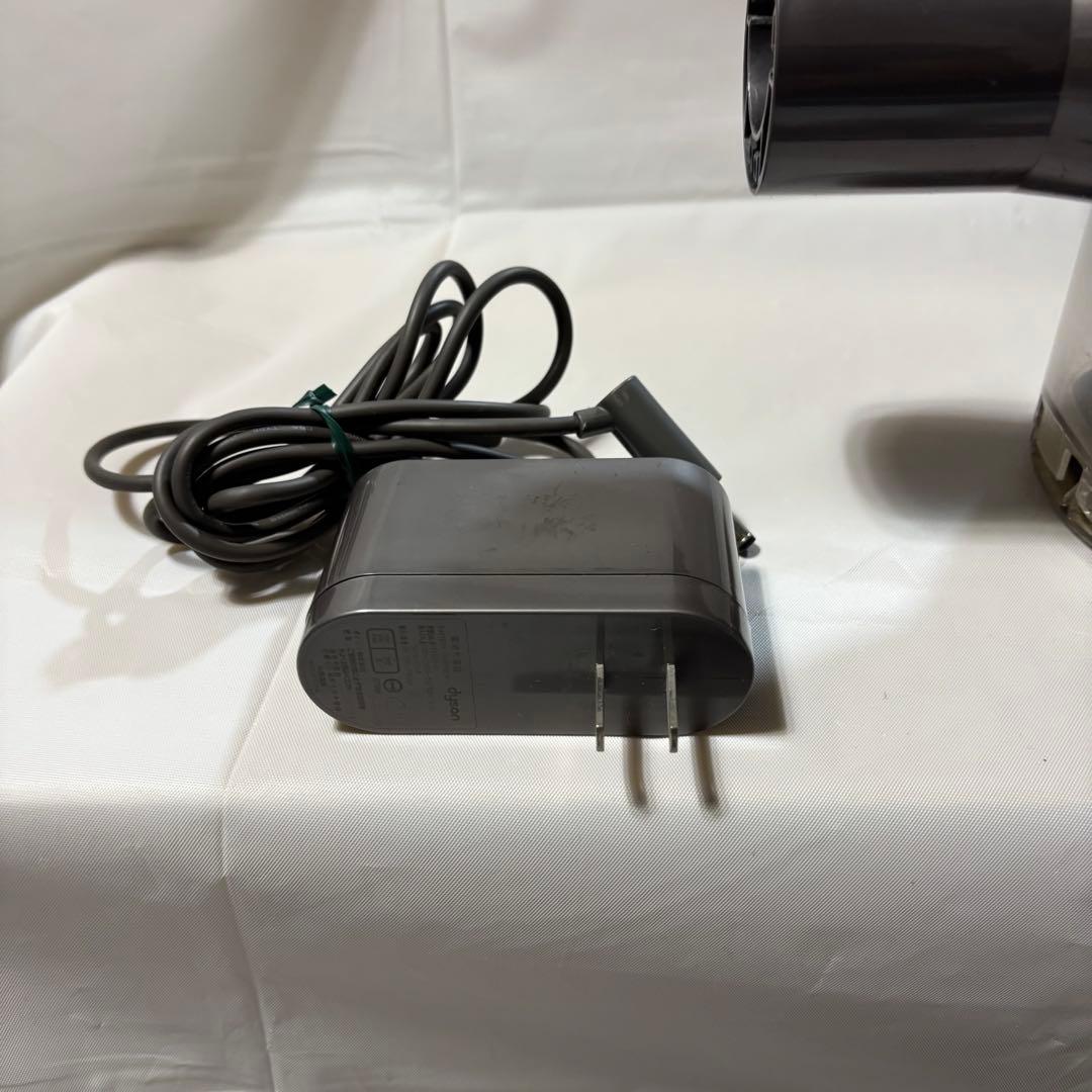 Dyson SV07スティッククリーナー 充電器付き