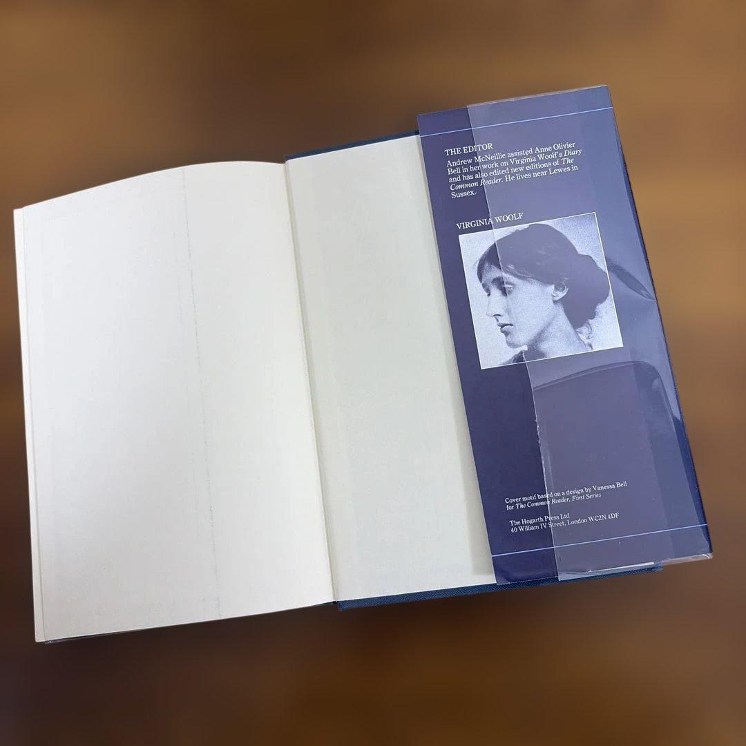 The Essays of Virginia Woolf 1904-1912初版