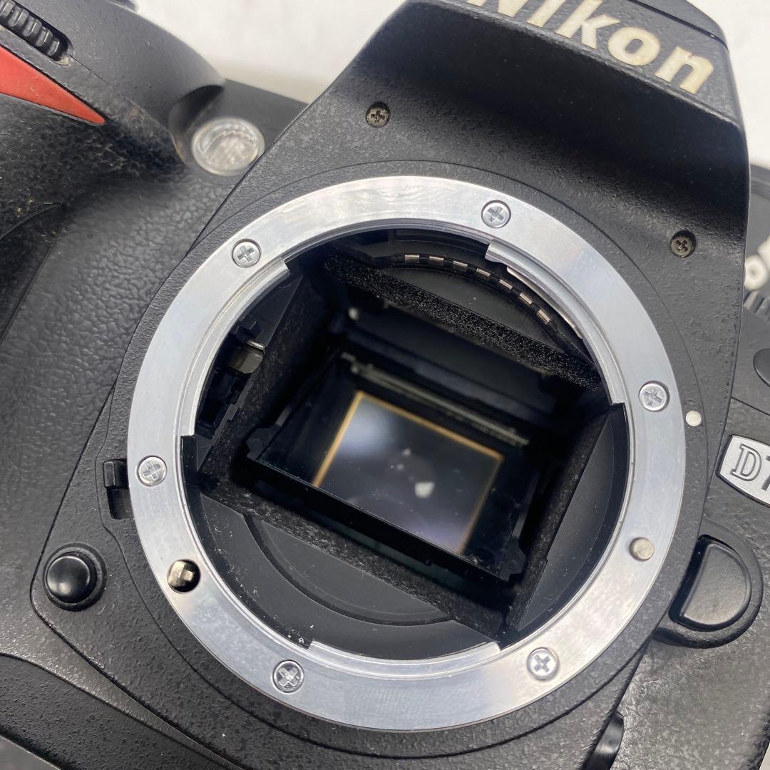 NIKON デヂタル一眼レフカメラ　純正品レンズ付属