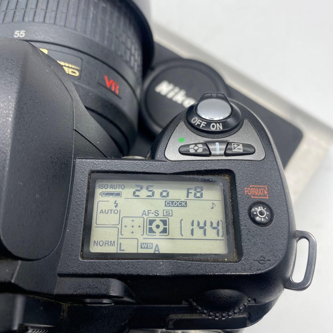 NIKON デヂタル一眼レフカメラ　純正品レンズ付属