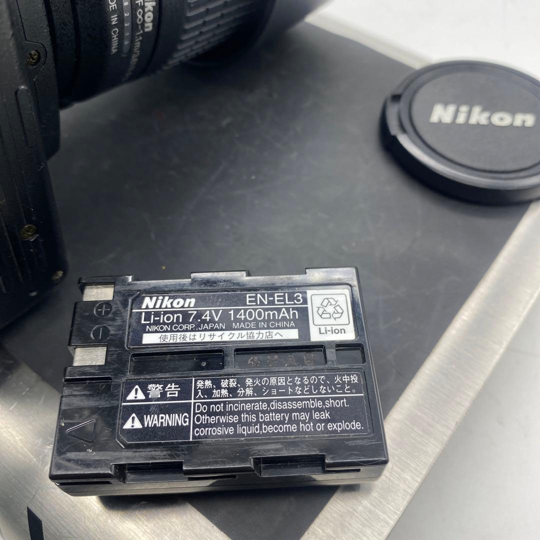NIKON デヂタル一眼レフカメラ　純正品レンズ付属