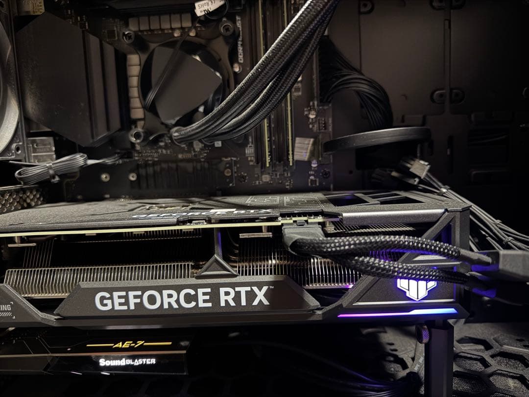 グラフィックボード・グラボ・ビデオカード ASUS TUFGaming GeForce RTX 4070 Ti Super