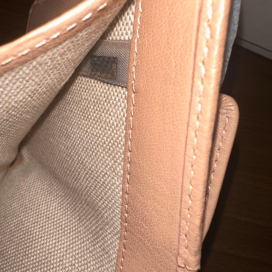 【新品】JIMMY CHOO ジミーチュウ 三つ折り財布 スタッズ レディース