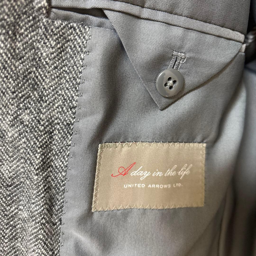 新品同様✨ユナイテッドアローズ　秋冬用　グレージャケット　ヘリンボーン