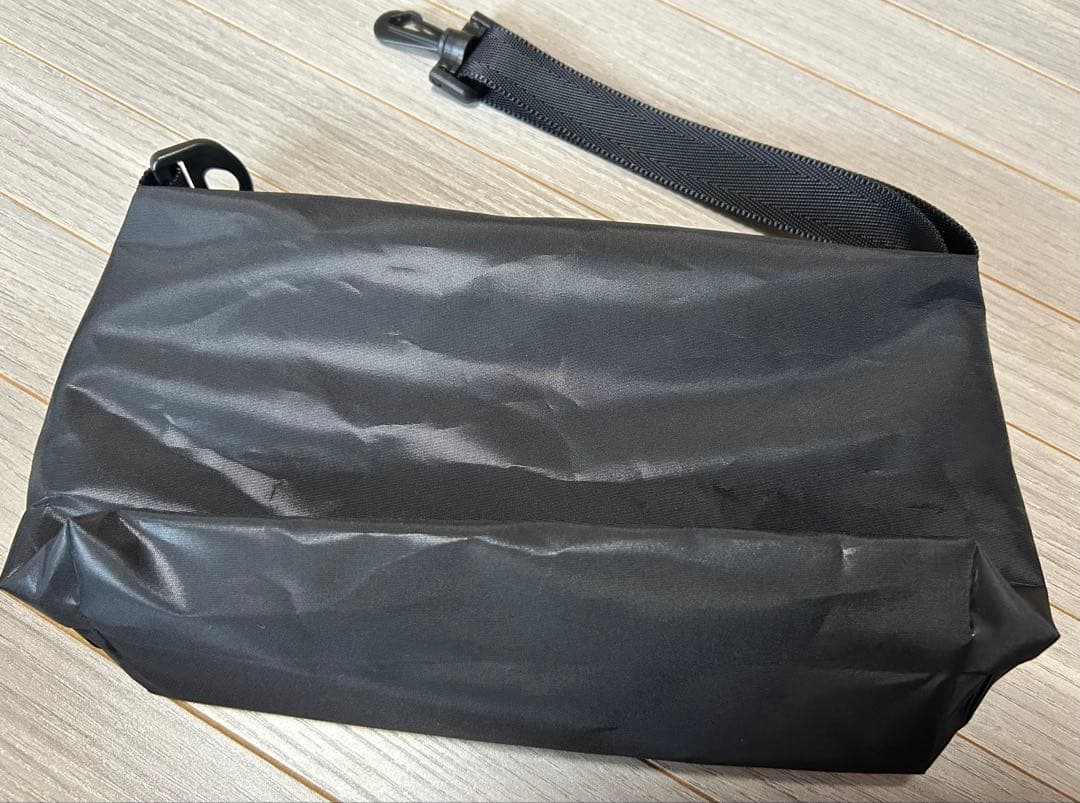 JIB☆新品☆ブラックポーチ☆