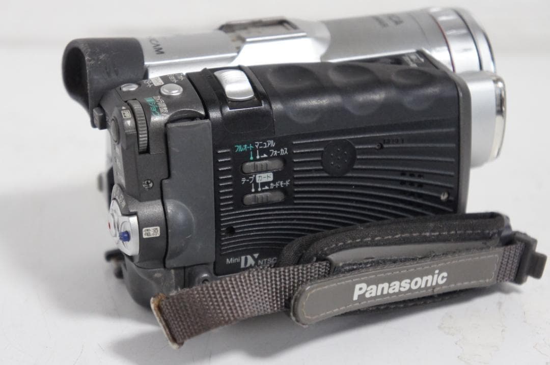 NV GS70【動作美品】 Panasonic MiniDVビデオカメラ 226