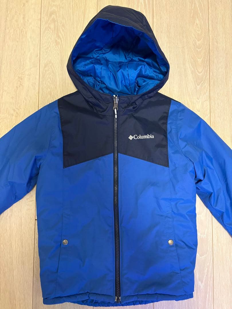 【大幅値下げ】Columbia スキーウェア上下（子供用、120cm）