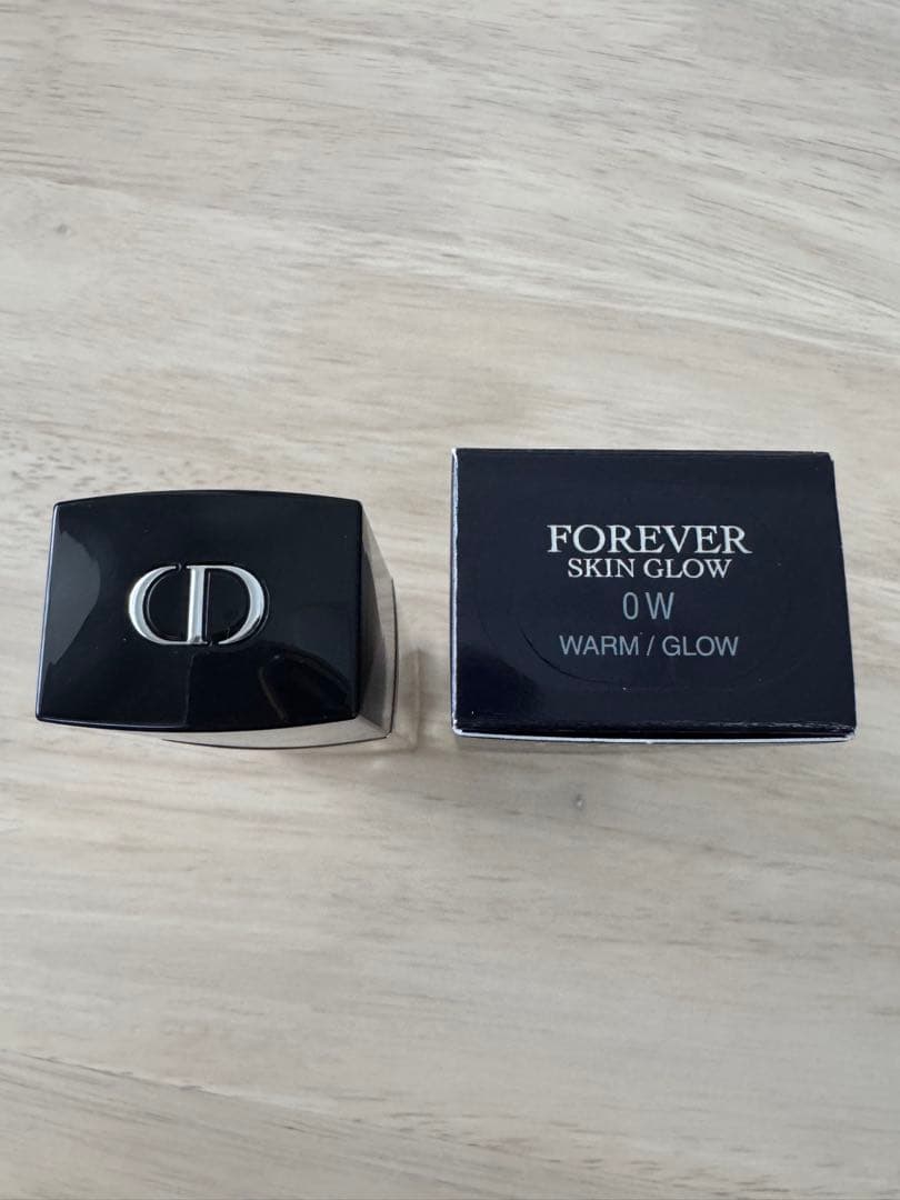 【未使用】Diorスキンフォーエヴァーフルイドグロウ 0W