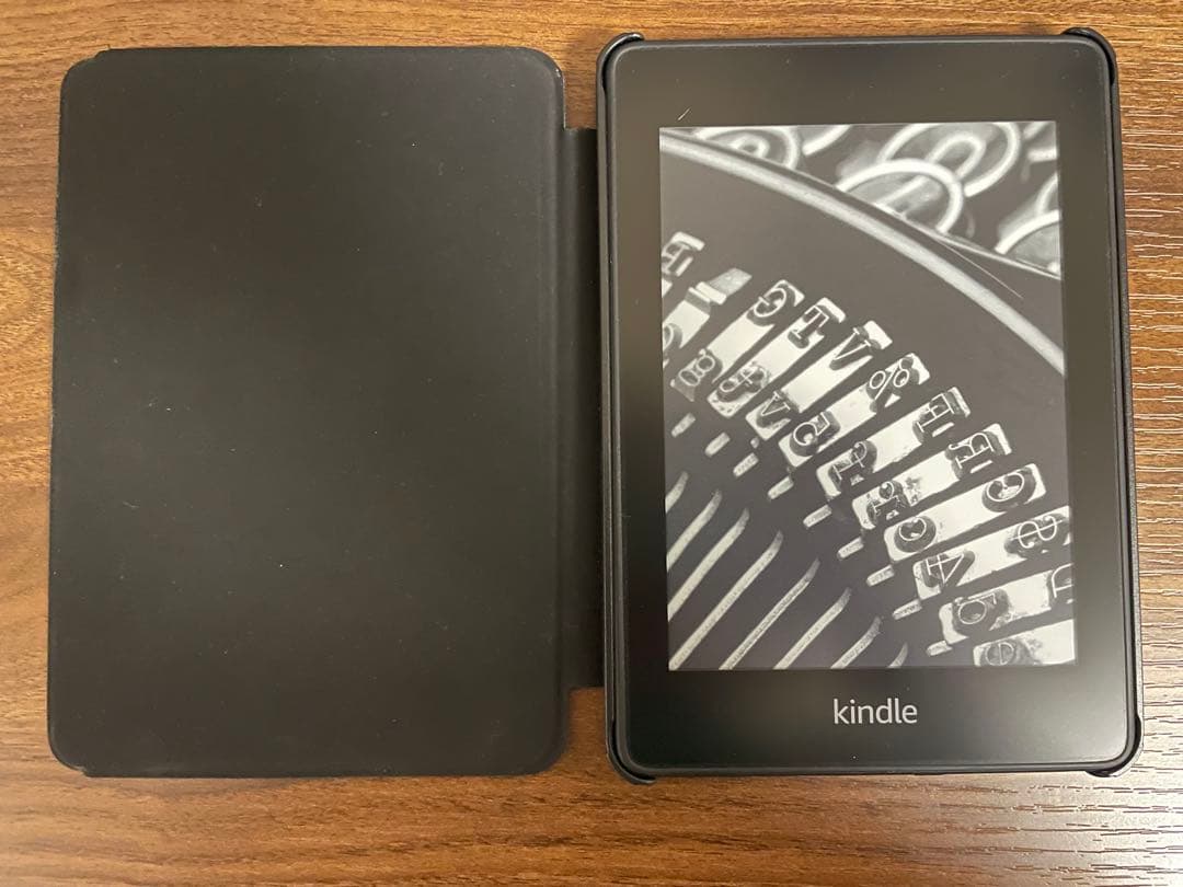 【美品】Kindle Paperwhite 第10世代 32GB カバー付き