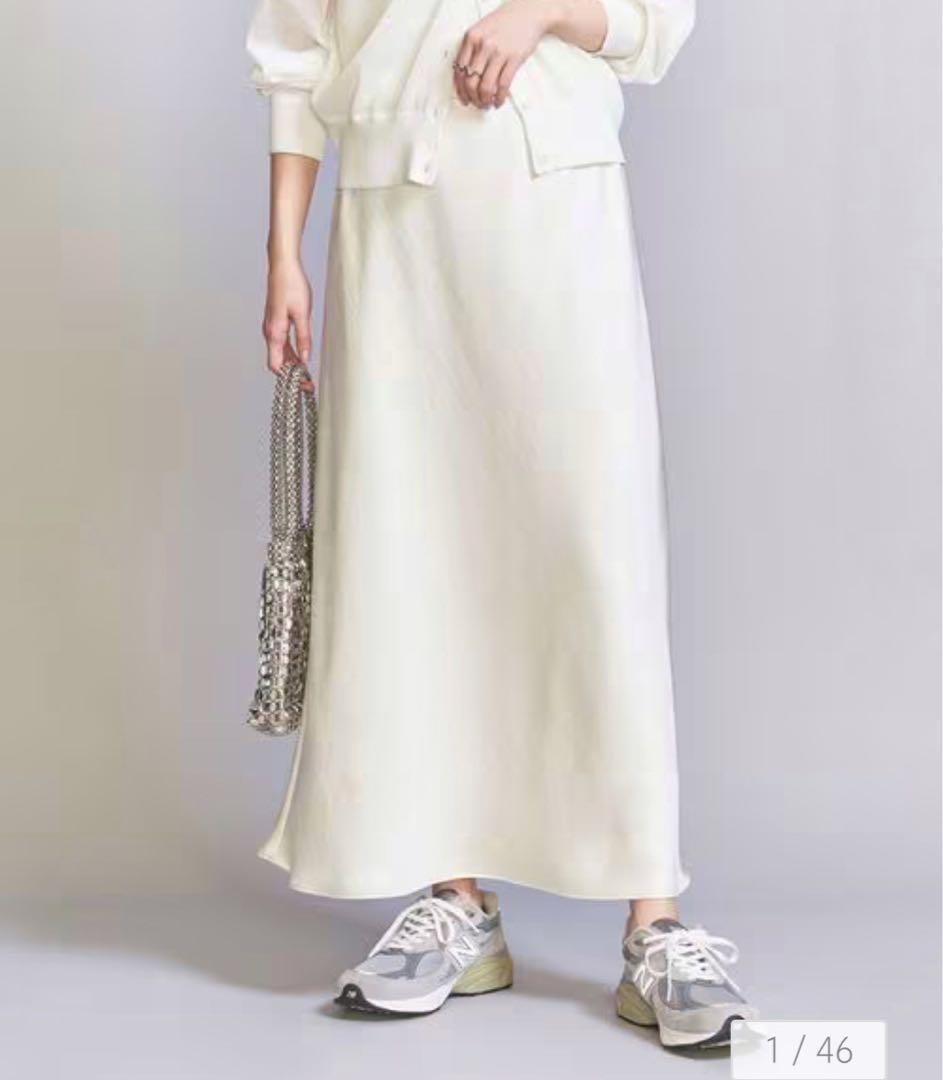 ほぼ新品＊BEAUTY&YOUTH UNITED ARROWSサテンスカート白L