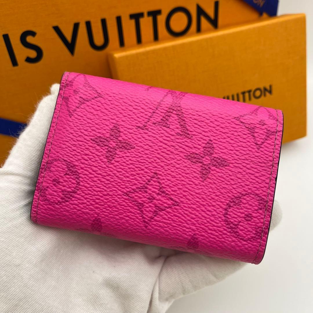 ✨極上美品✨希少 ルイヴィトン タイガラマ ディスカバリー コンパクト ピンク