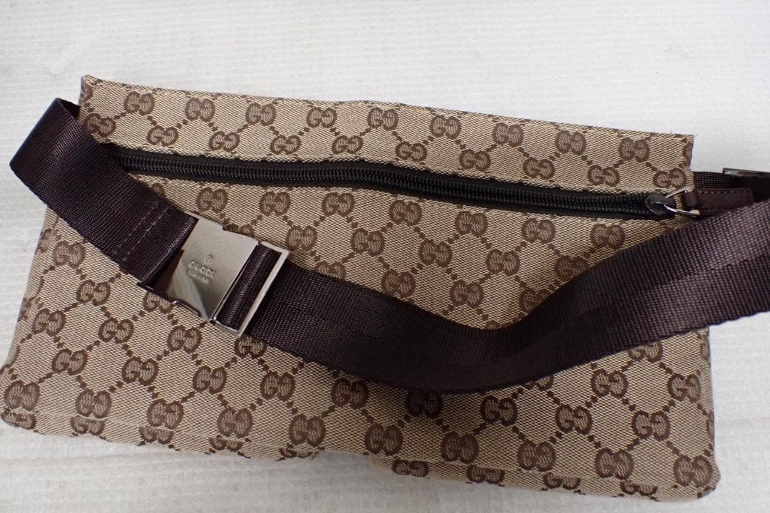 GUCCI グッチ GGキャンバス ボディバッグ ウエストポーチ G10-A