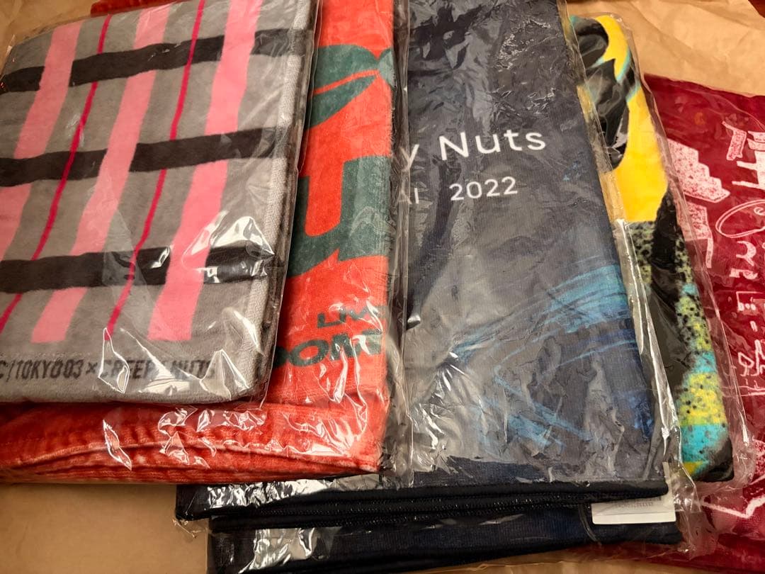 Creepy Nuts タオル　ロンT Tシャツ　まとめ売り
