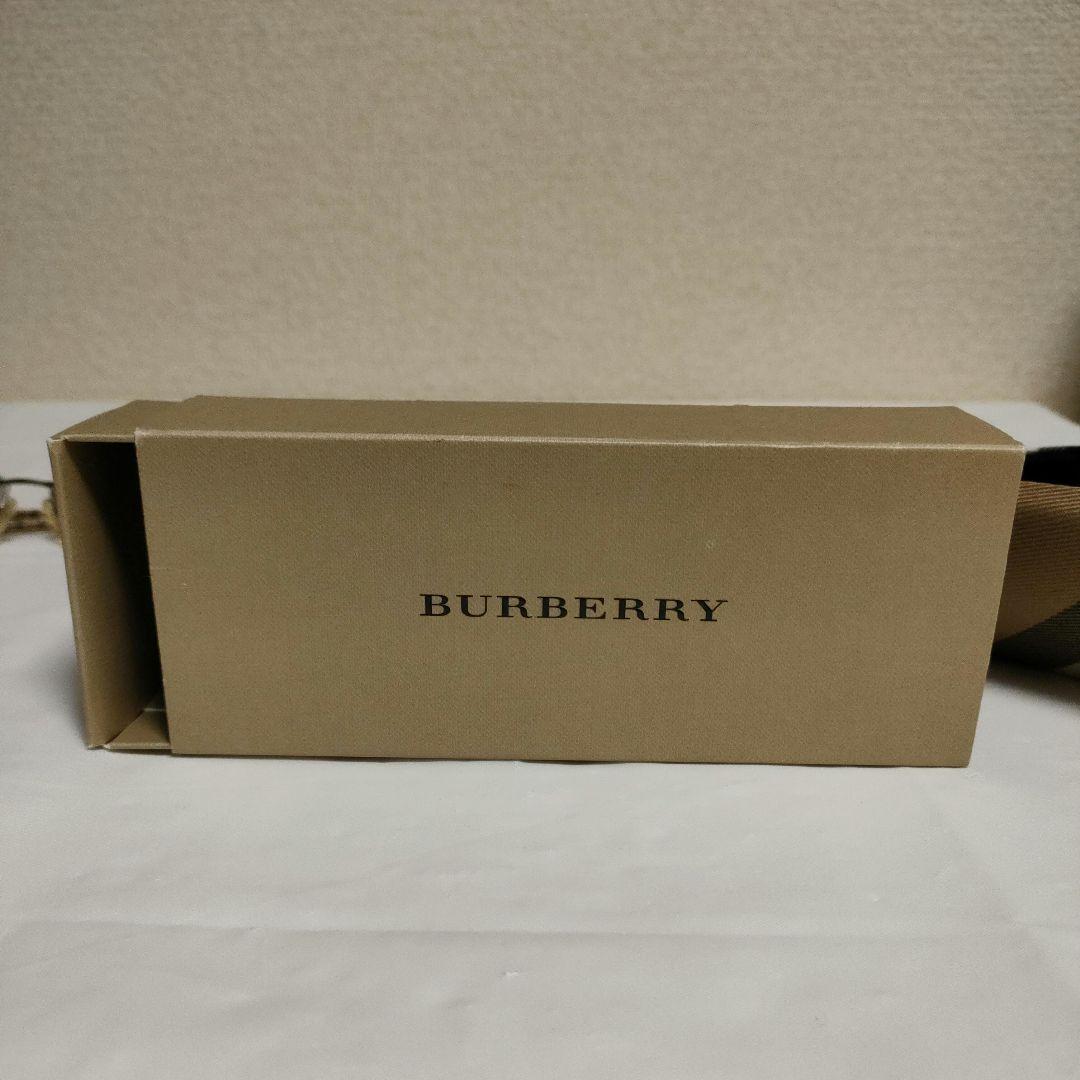 BURBERRY　グラデーション　ノバチェック　リムレス　サングラス