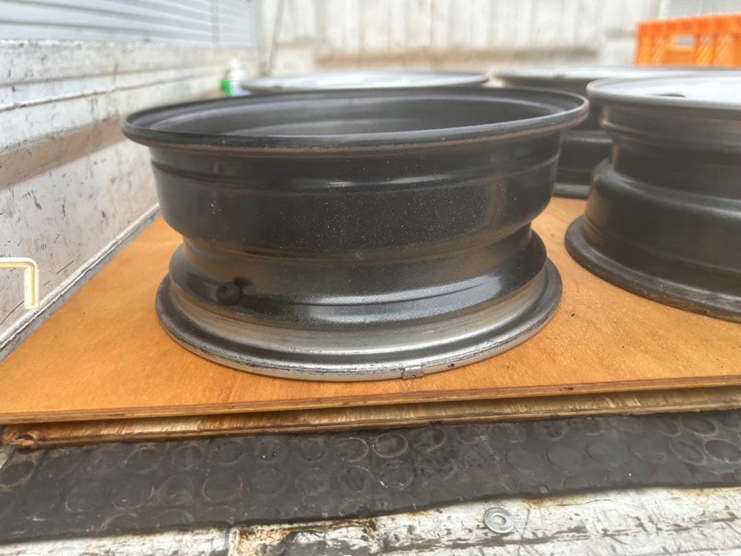 ハイエース　4本セット　鉄チン　鉄ホイール　15×6J