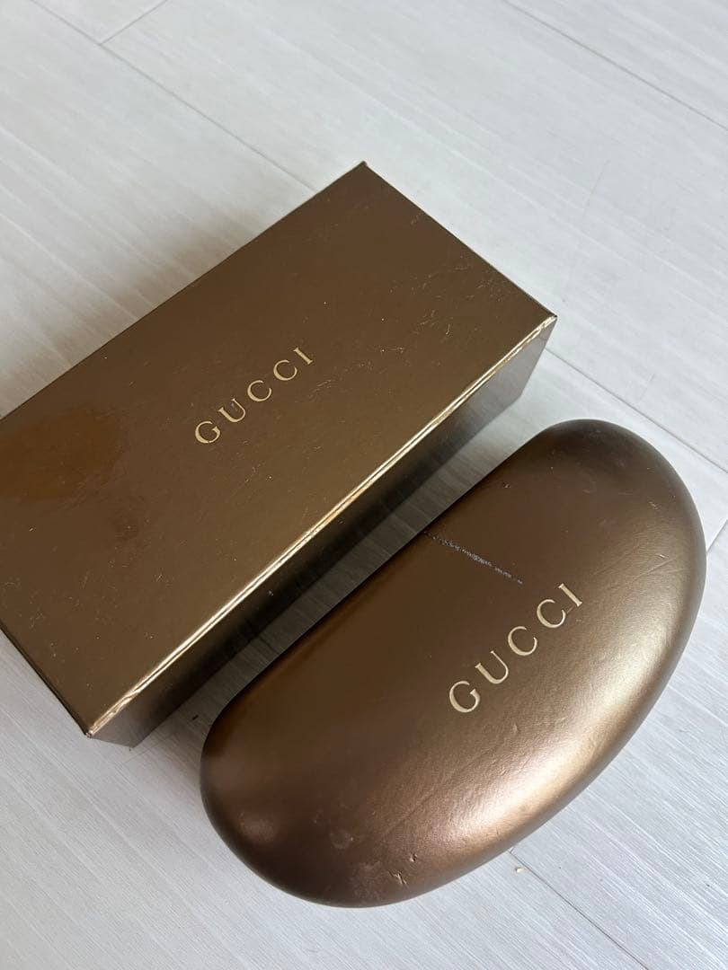 【最終値下げ】GUCCI サングラス　ブラック