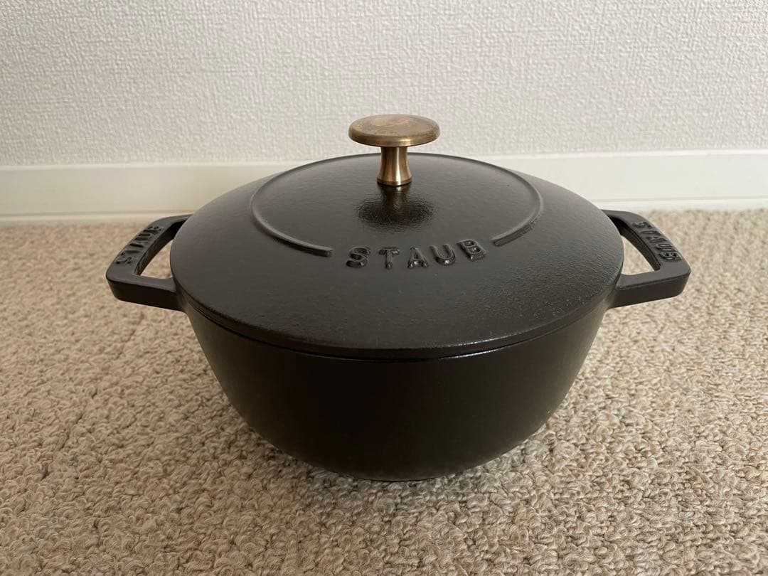 シリアル有　staub ストウブ　wanabe ワナベM 18cm