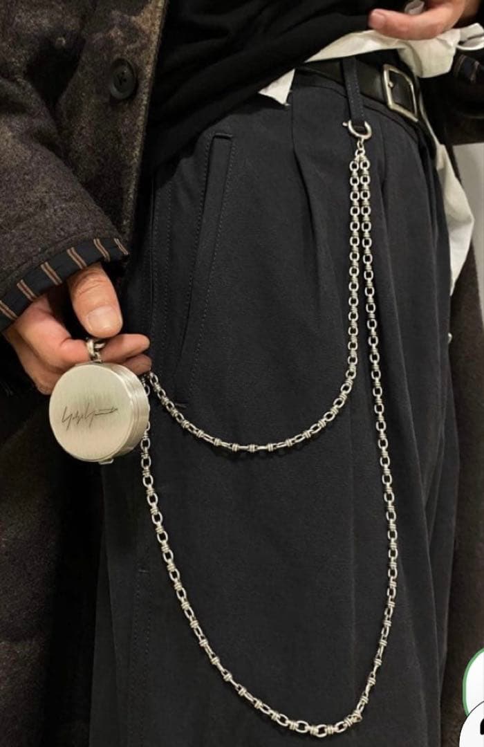 【値下げ不可】yohji yamamotoチェーンピルケース