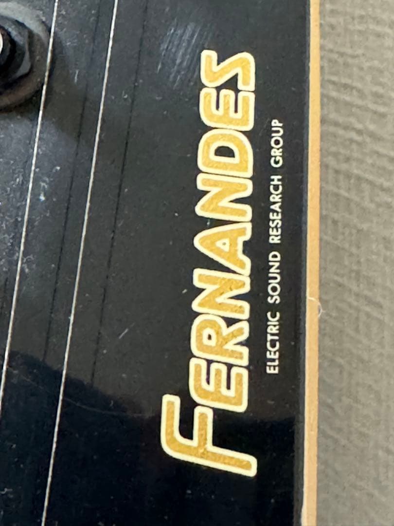 騎*谷様 FERNANDES エレキギター　色ブラック　現状品 ジャンク品