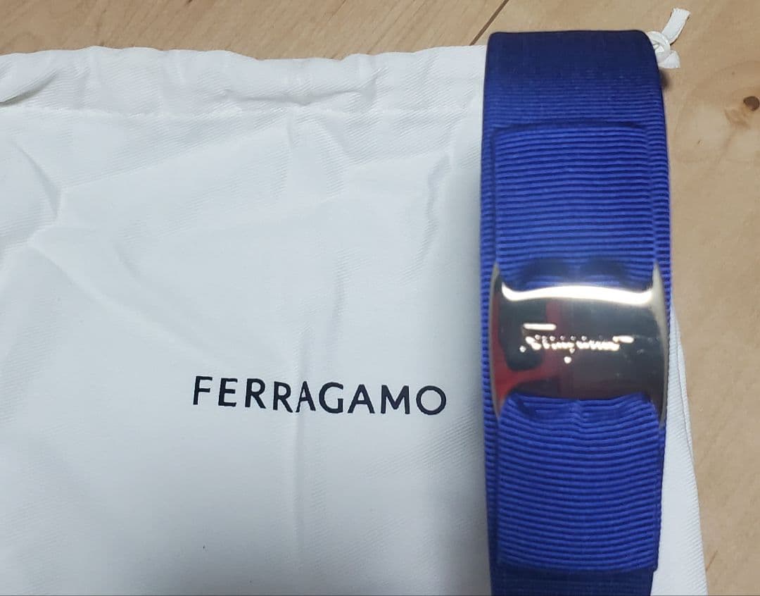 FERRAGAMO VARAヴァラリボン カチューシャ ブルー