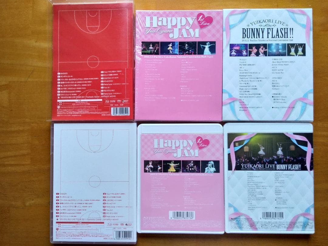 7点一括出品！　小倉唯　ライブBD3枚＆DVD付SCD2枚＆企画物DVD2枚