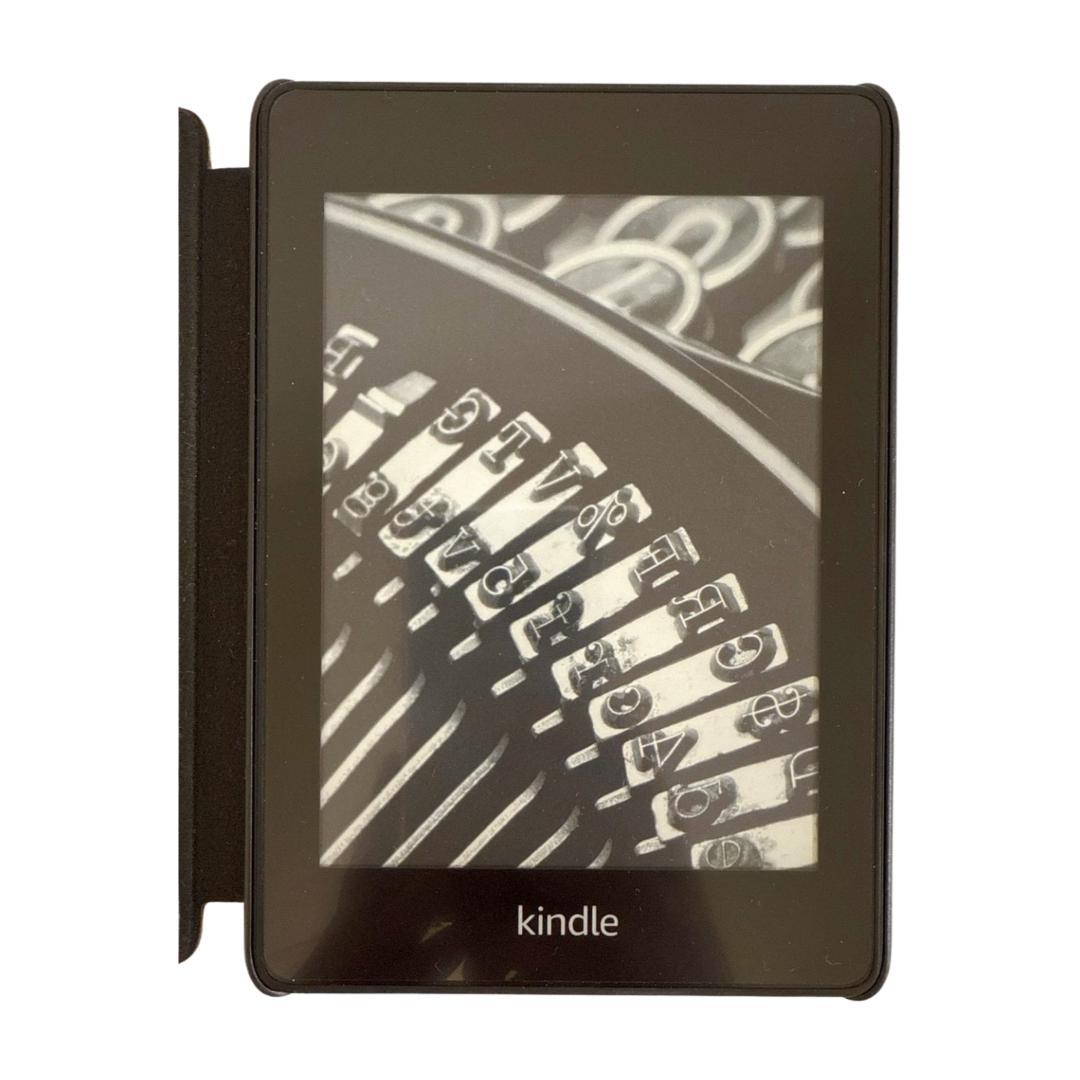 amazon kindle paperwhite カバー付き（第10世代）