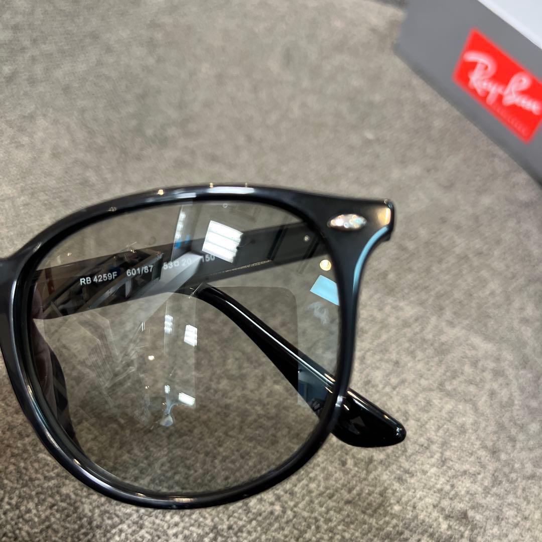 即発送！飯田将成さん着用！正規RayBanレイバンRB4259F 601/87