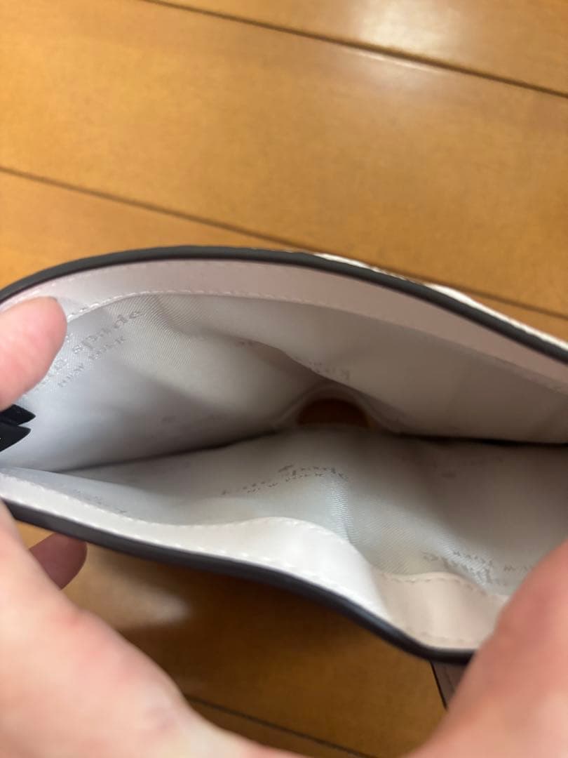 Kate Spade ケイトスペード　折り財布