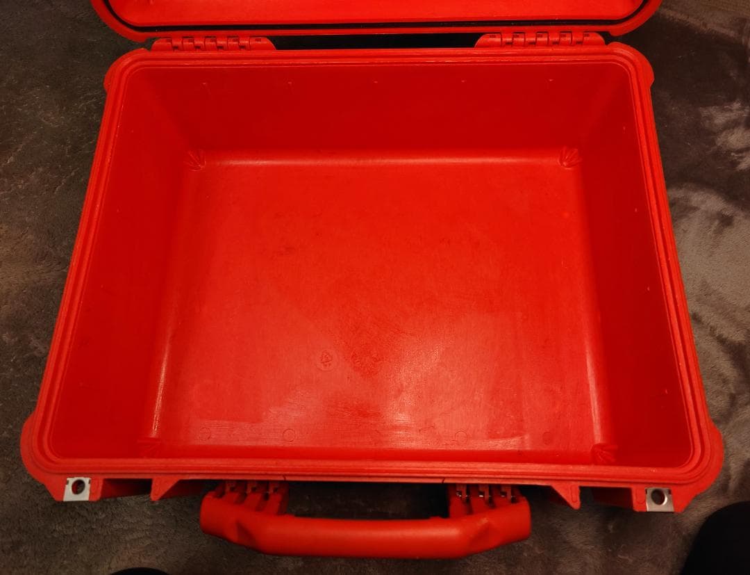 ペリカン ペリカンケース 1550 オレンジ 中型 防水