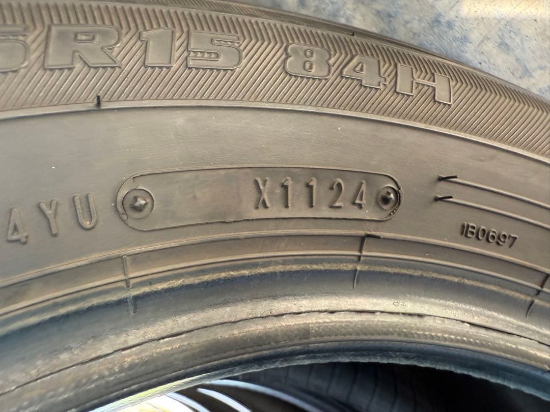 イエローハットサマータイヤ175／65R15 84H