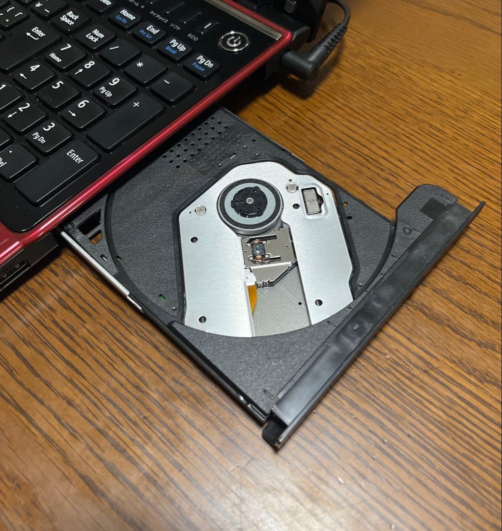 NEC LaVie LS150MSR｜ノートパソコン｜4GB HDD 700GB