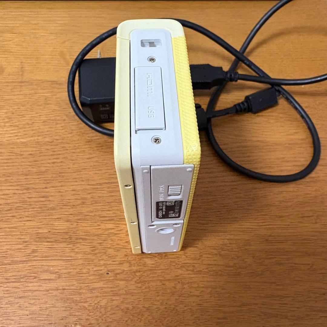 CASIO EXILIM EX-ZR70 イエロー デジタルカメラ カメラ