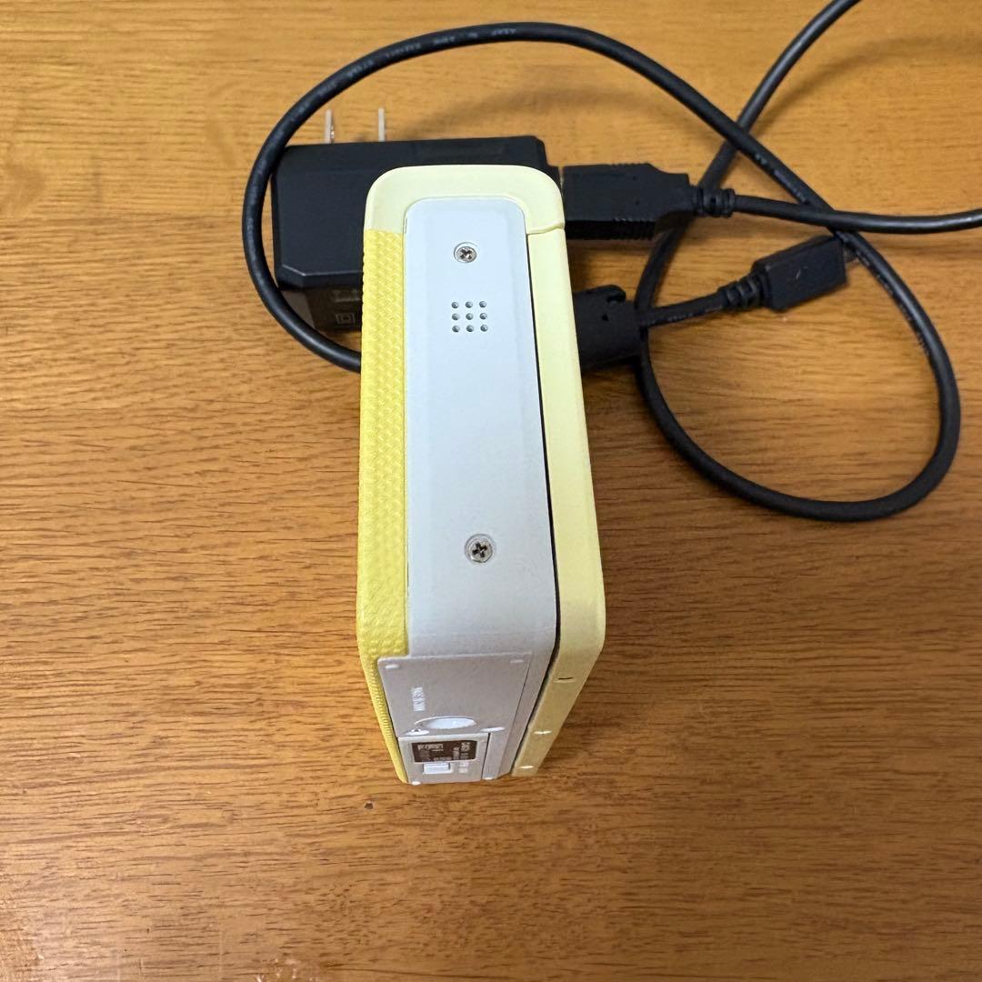 CASIO EXILIM EX-ZR70 イエロー デジタルカメラ カメラ