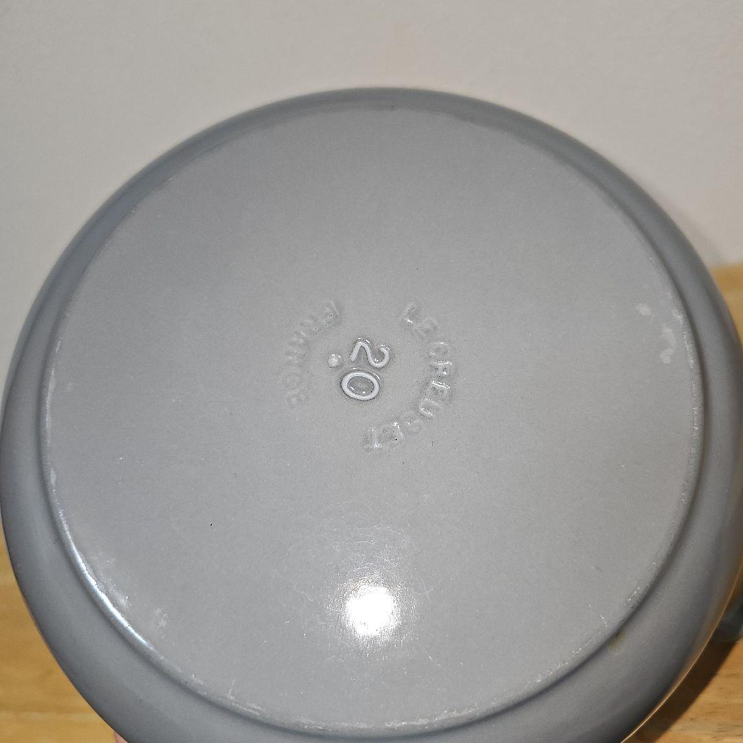 LE CREUSET　両手鍋　ココットロンド　20