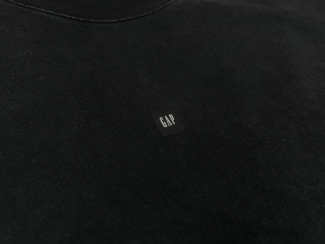 YEEZY × GAP ENGINEERED BY BALENCIAGA TEE