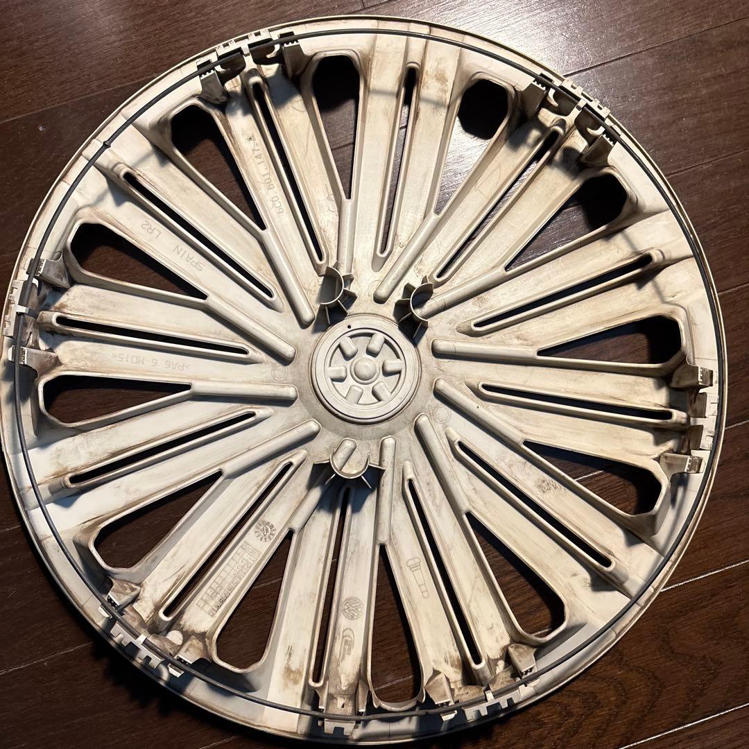 フォルクスワーゲン ポロ 6R純正15インチホイールキャップ