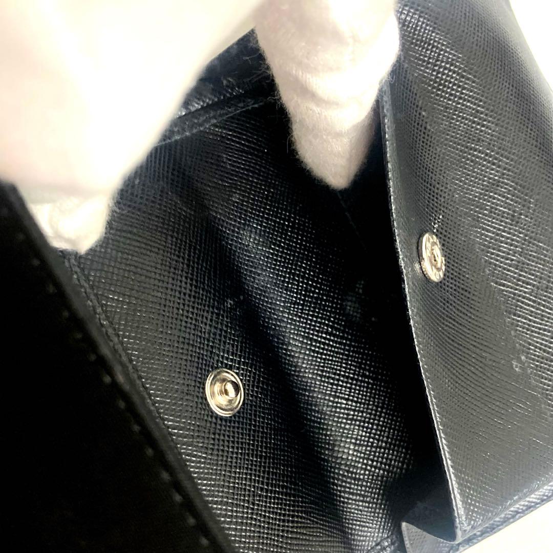 PRADA ブラック 三つ折り財布⭐︎