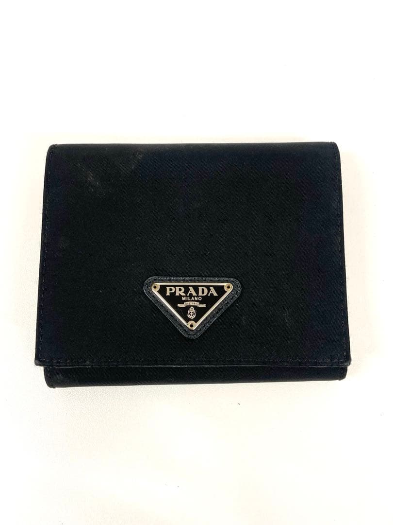PRADA ブラック 三つ折り財布⭐︎