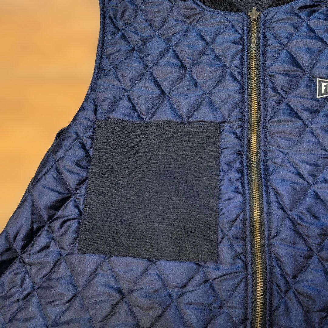 トップス FINESIXXX OVAL LOGO DUCK VEST