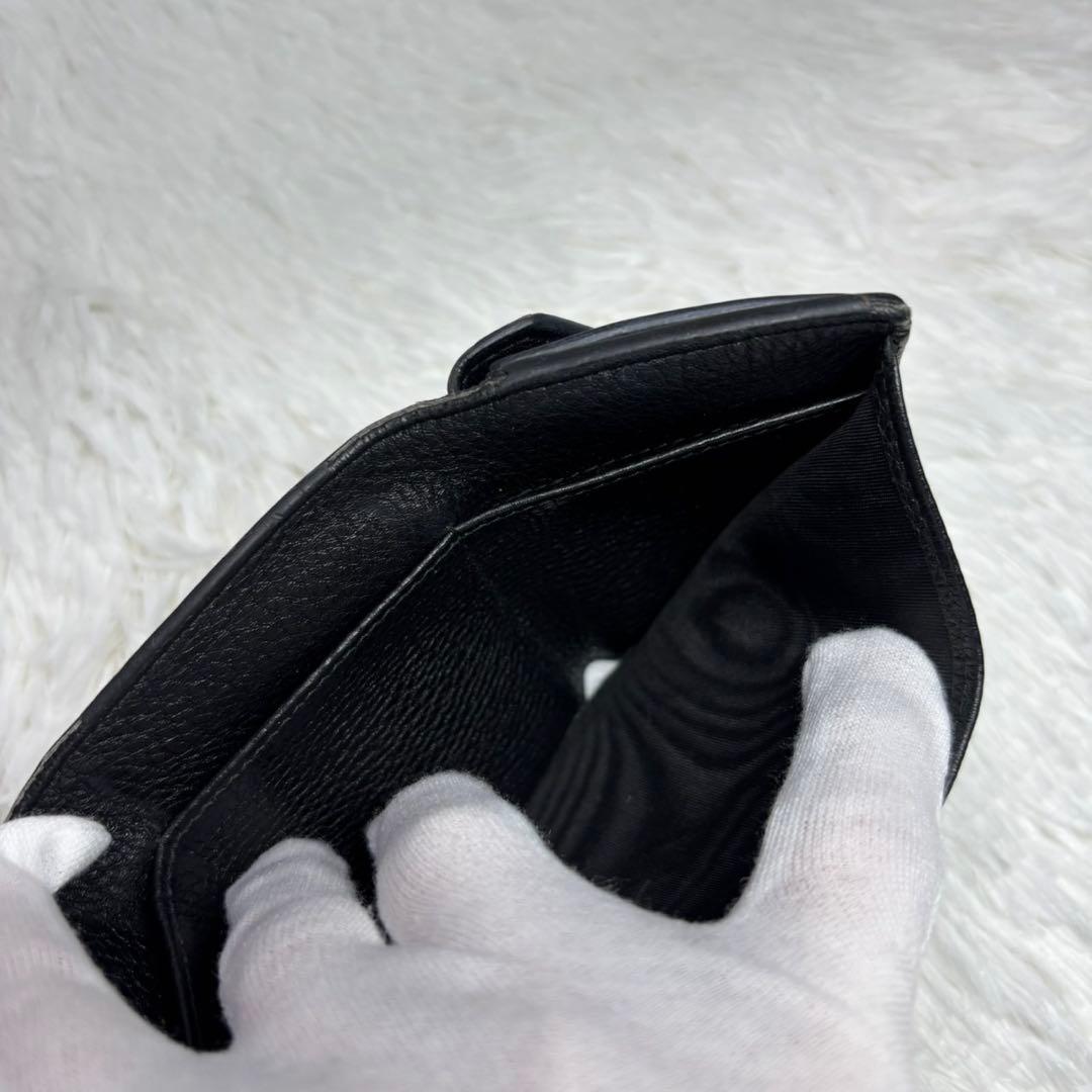 ✨付属品完備✨ プラダ ヴィッテロダイノ シボ 革 レター型 三つ折り財布 黒