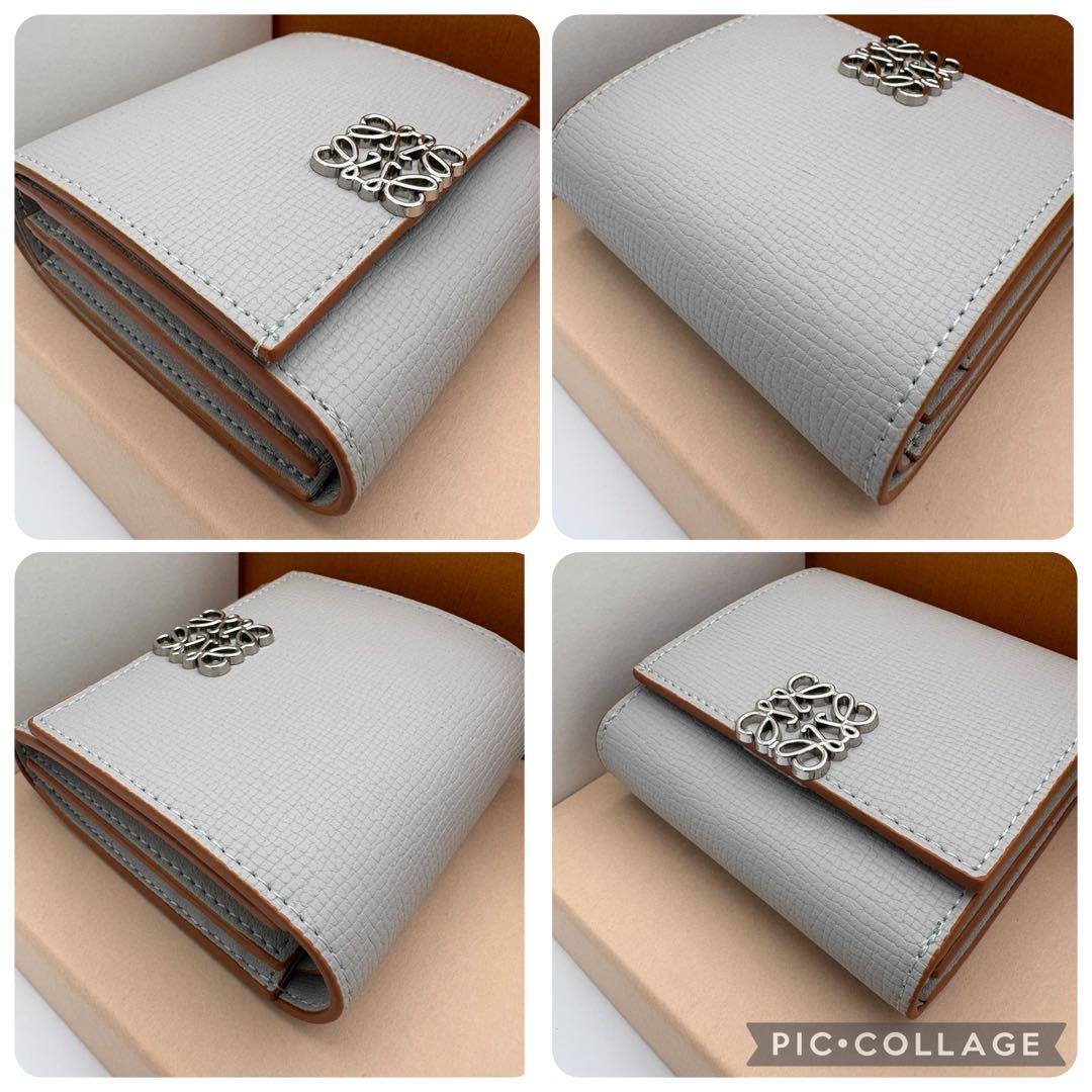 LOEWE ロゴ入り 二つ折り財布